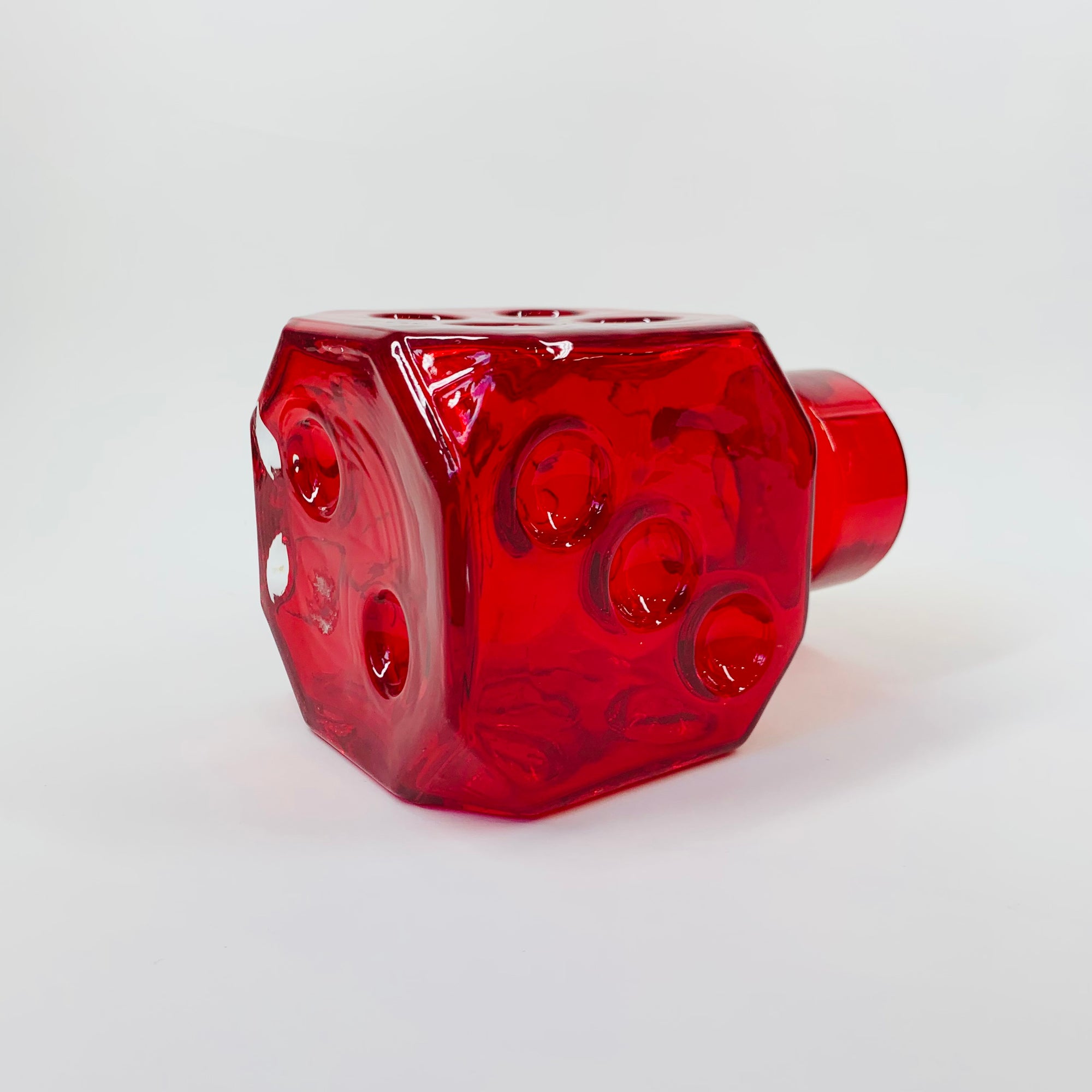 1950s RED Cube GLASS VASE BY ERKKITAPIO SIROINEN FOR RIIHIMÄEN LASI FINLAND