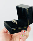 1950s 9K MIXED 14K WHITE YELLOW GOLD DIAMOND SAPPHIRE SNOW LEOPARD RING (M)
