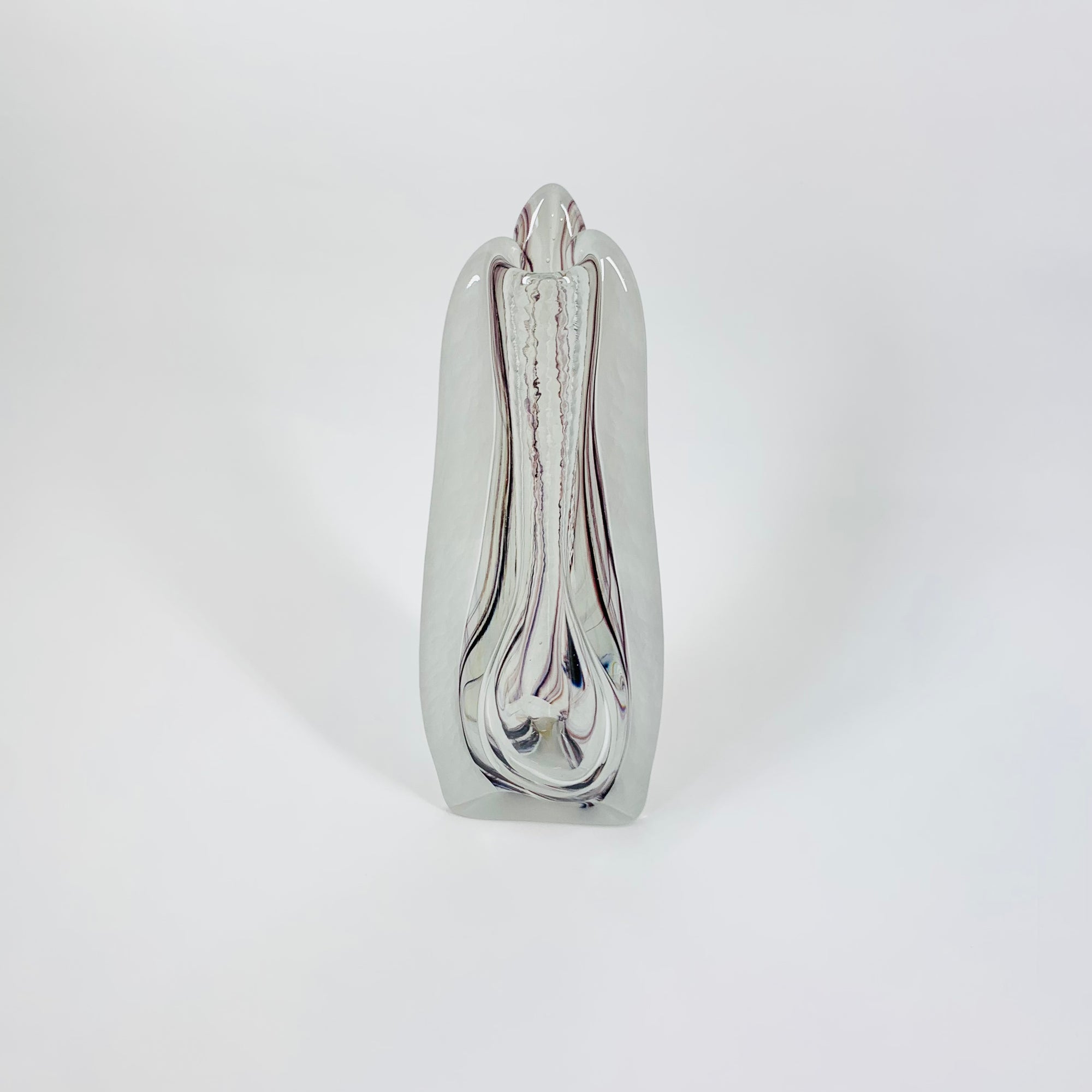 PURPLE ART GLASS BOOKEND VASES