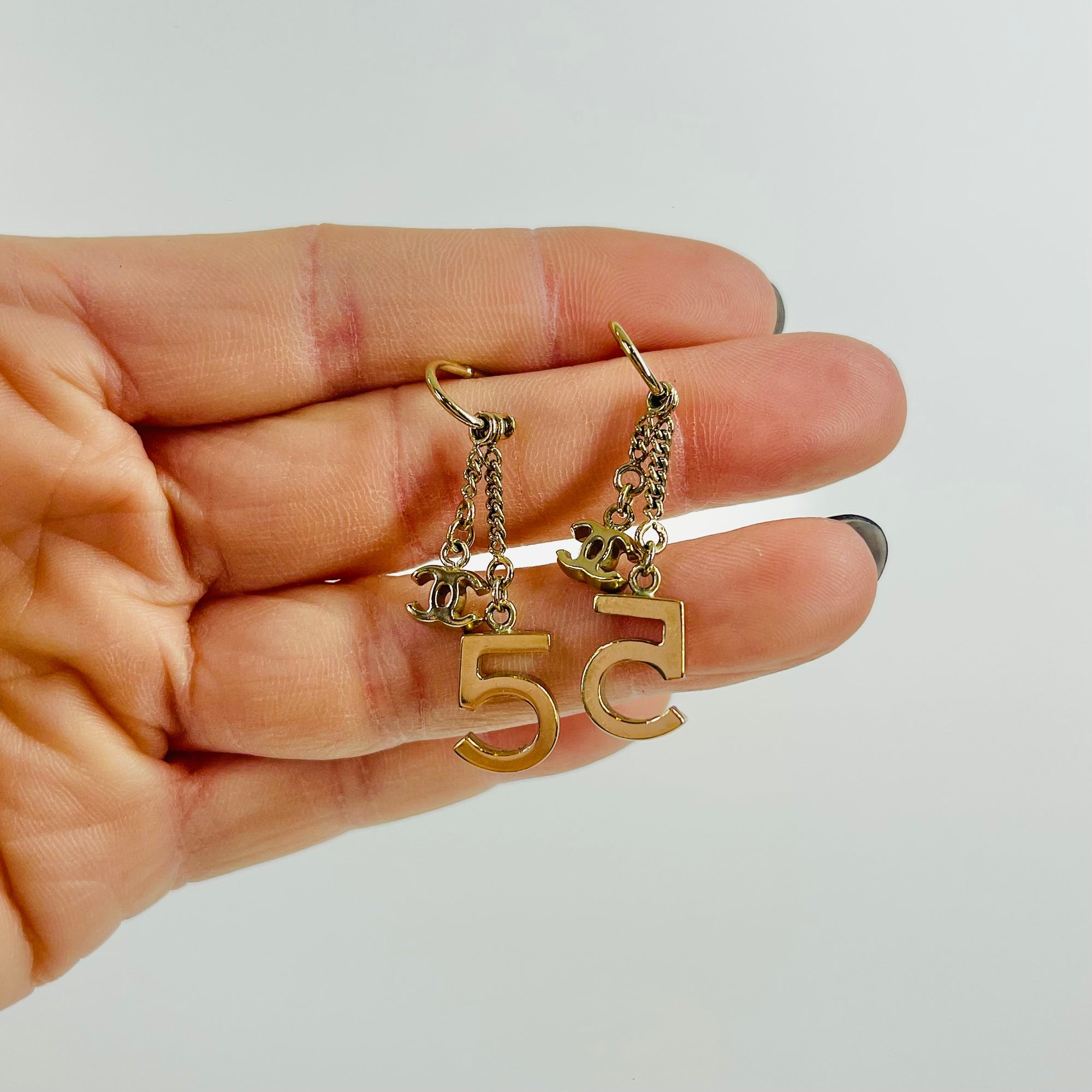 Y2K CHANEL CC LOGO NO.5 PERFUME DROP PIERCED EARRINGS