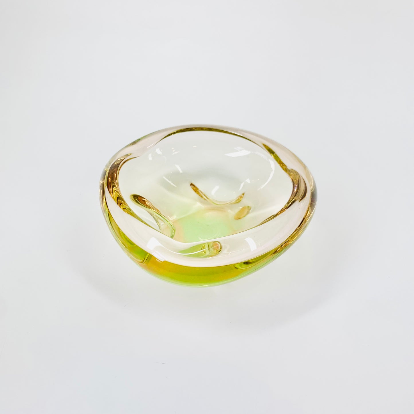CZECH GLASS BOWL/ASHTRAY