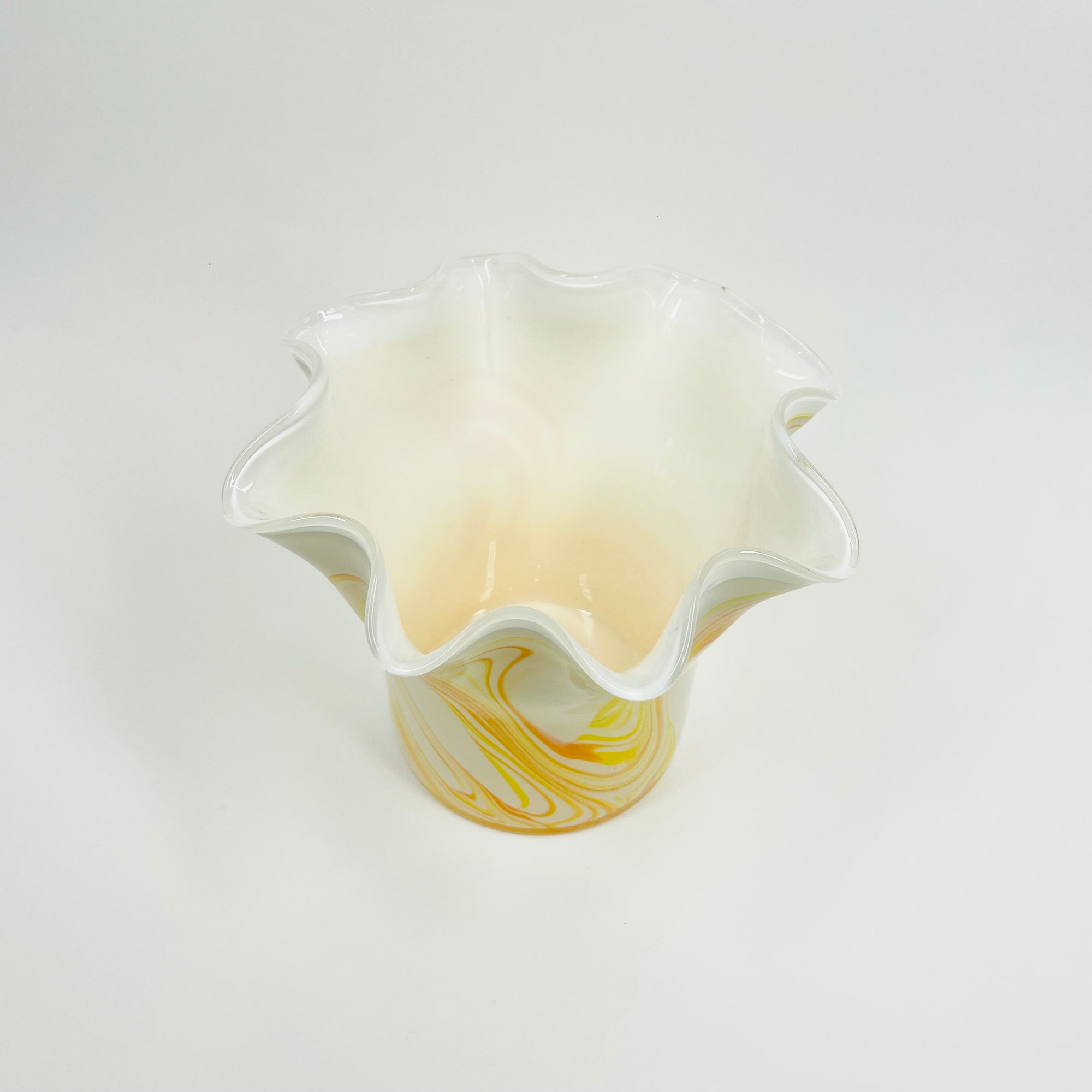 1970s ITALIAN CASED WHITE GLASS ORANGE SWIRLS RUFFLE RIM VASE