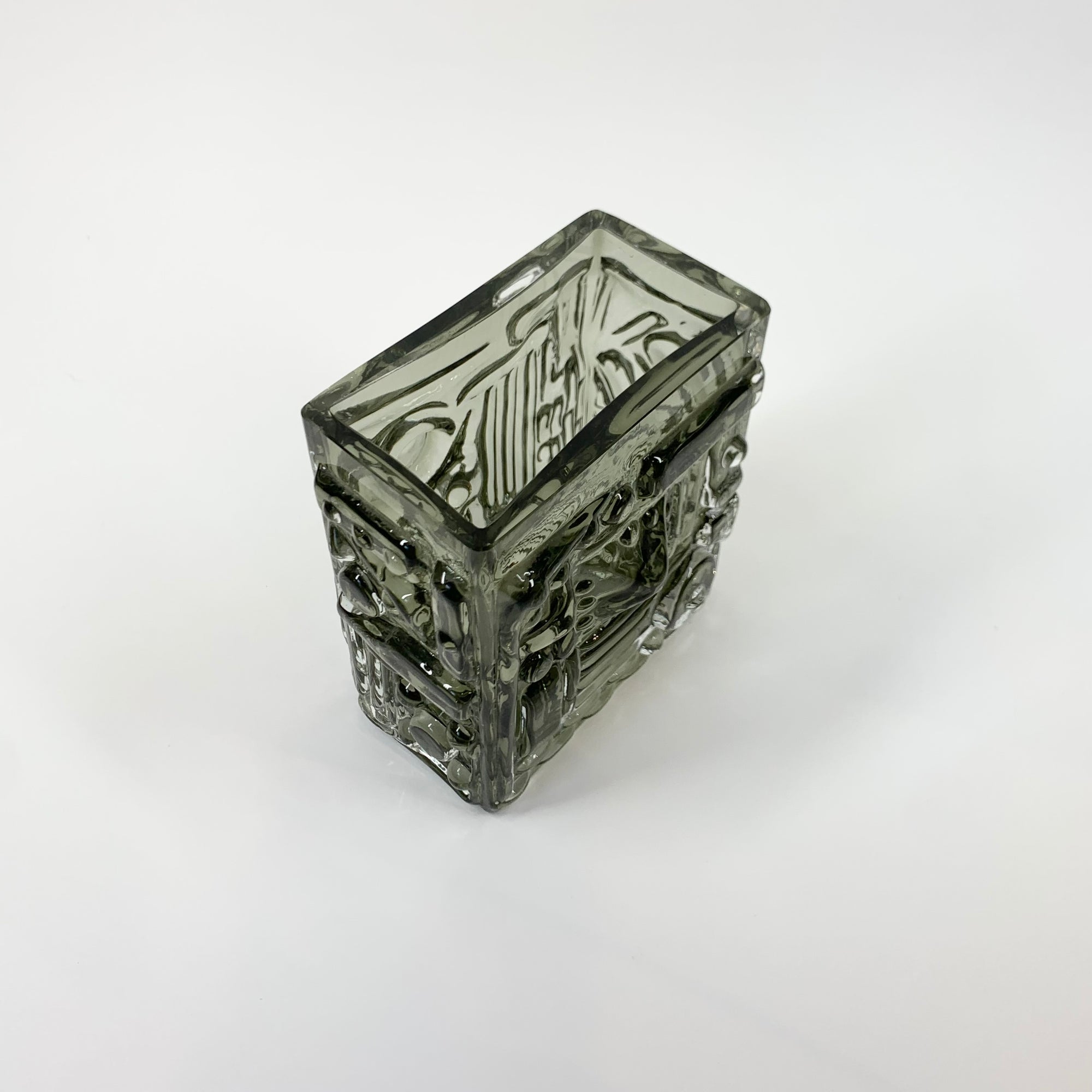 1950s BRUTALIST SOMMERSO GLASS VASE BY JOSEF SCHOTT