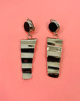 1970s ZIG ZAG DROP CLIP ON EARRINGS