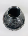 XL SIGNED AUTHENTIC 1990s MATA ORTIZ HAND PAINTED BLACK MONOCHROME POTTERY VASE BY CESAR BUGARINI