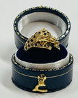 1970s 18k YELLOW GOLD BLUE SAPPHIRE LEOPARD RING