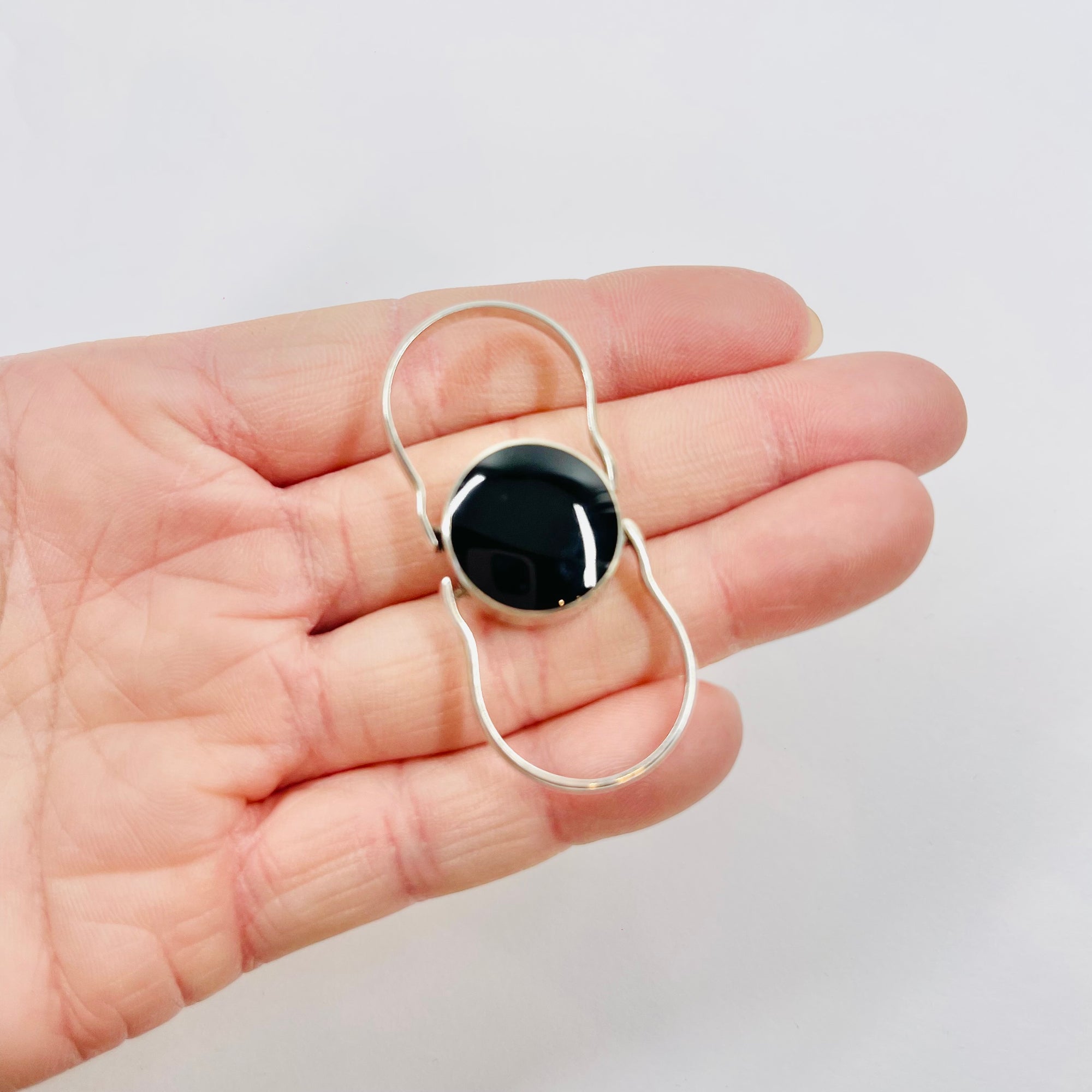 1950s DANISH SPINNER SILVER RING WITH MOHER OF PEARL AND ONYX
