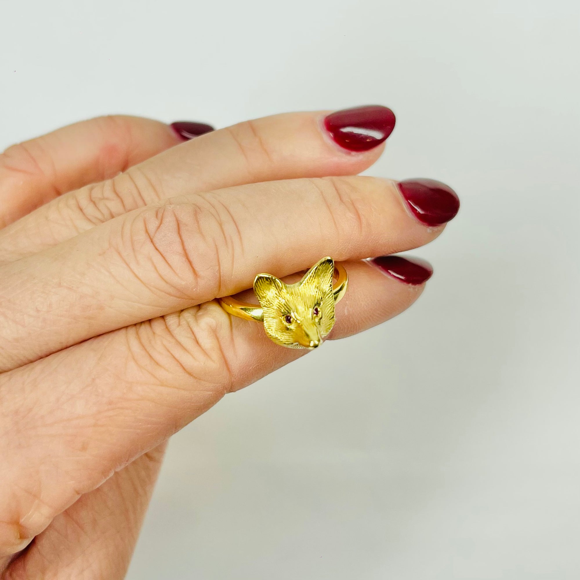 ANTIQUE VICTORIAN 15K GOLD FOX RING