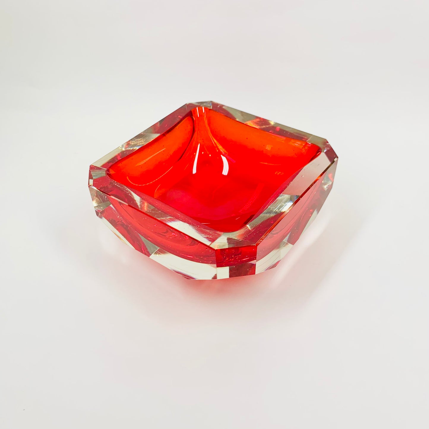 FACETED SQUARE MANDRUZZATO BOWL