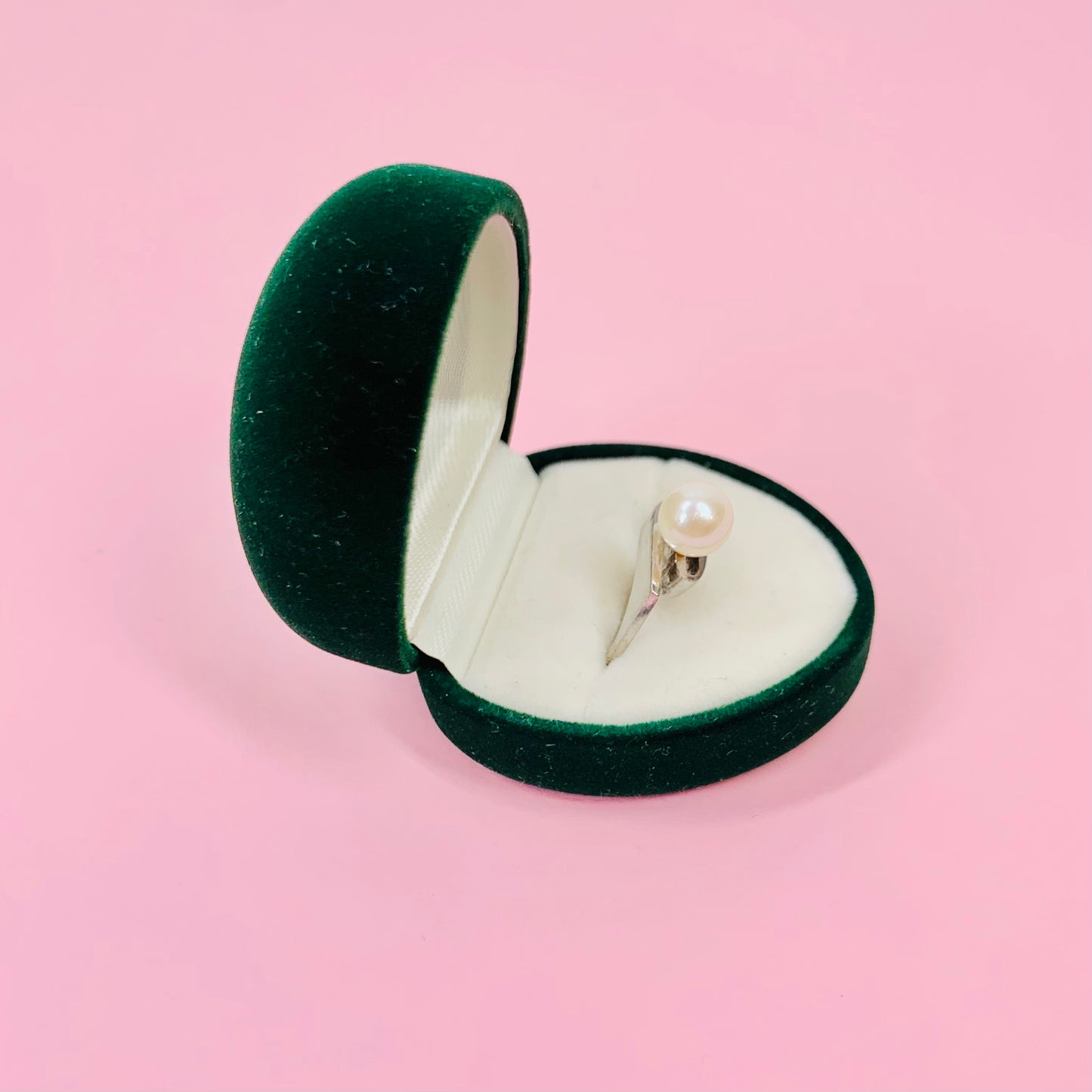 1960s modernist silver pearl ring