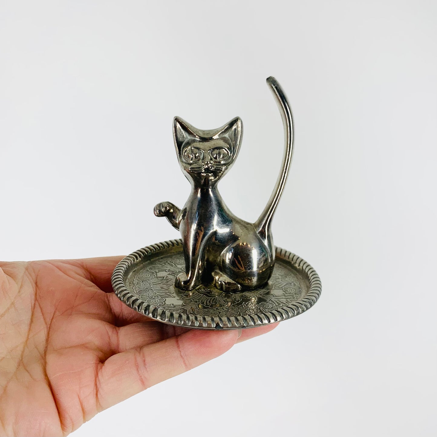 Vintage silver plated dressing table cat ring stacker/pin dish