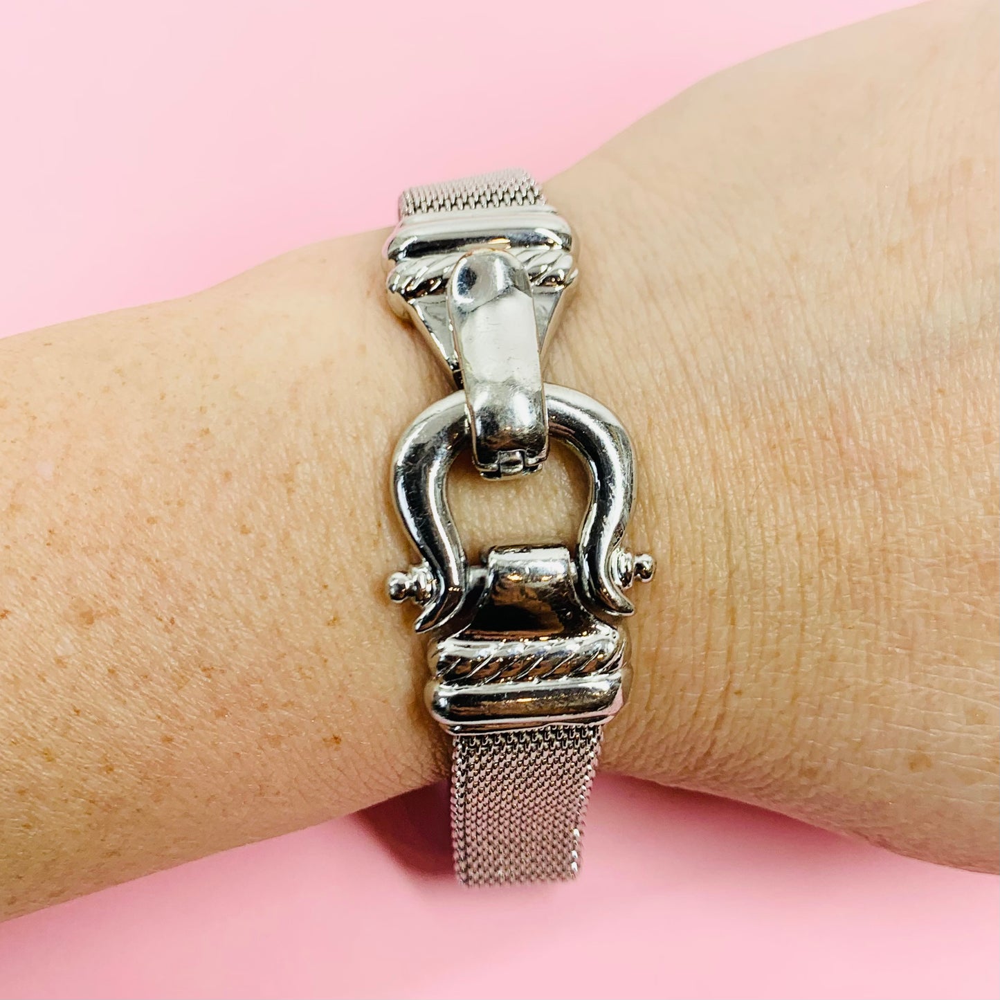 1980s silver plated mesh bracelet with buckle clasp