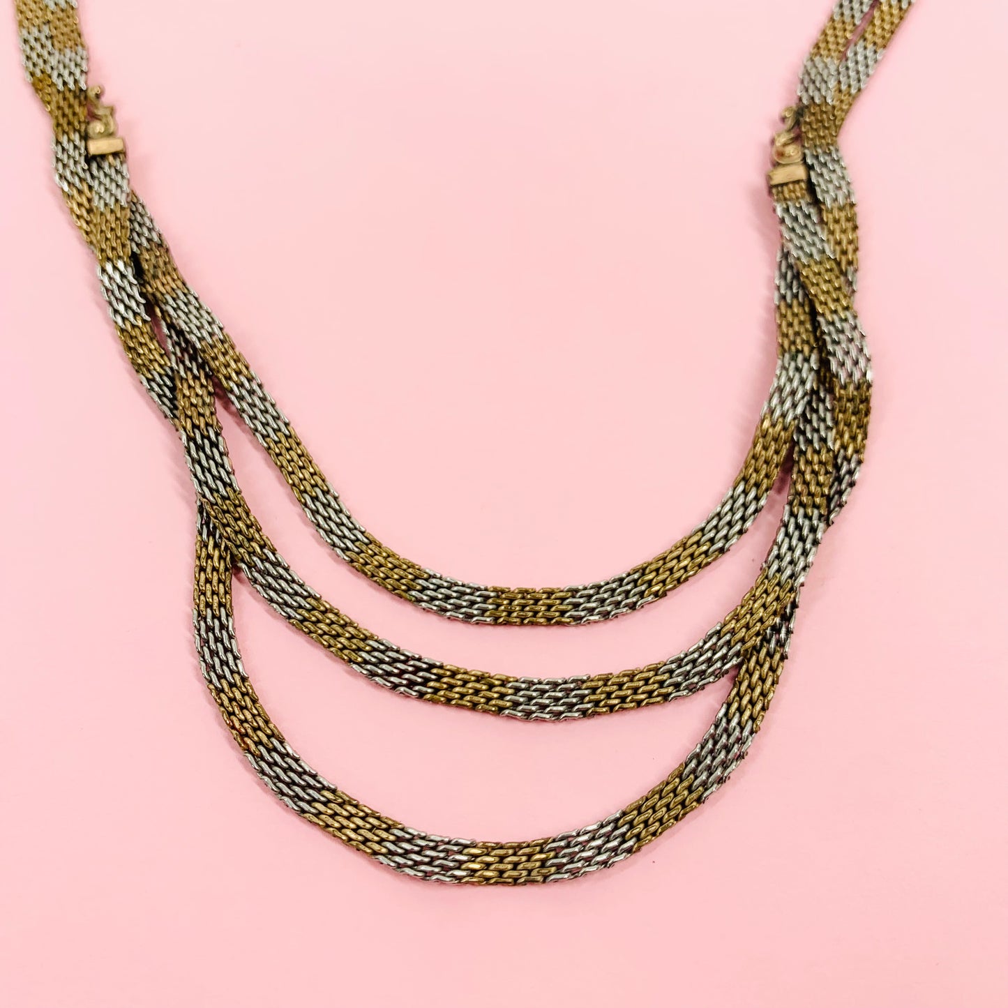 1960s multi strands braided mesh tri-tone necklace