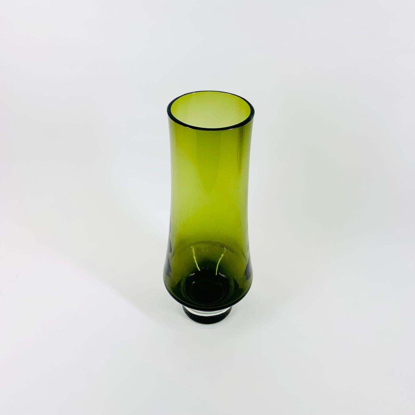 MCM clear glass short stem champagne flutes