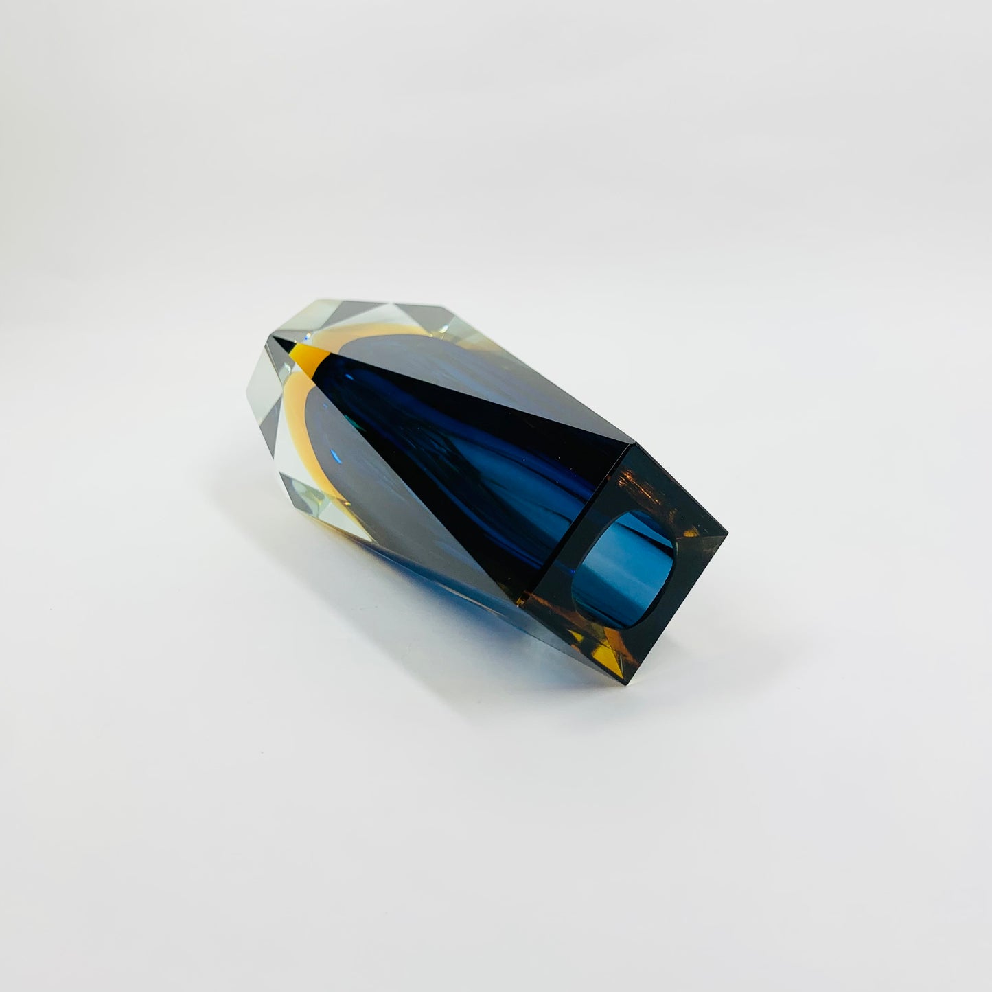 COBALT BLUE FACETED MANDRUZZATO VASE