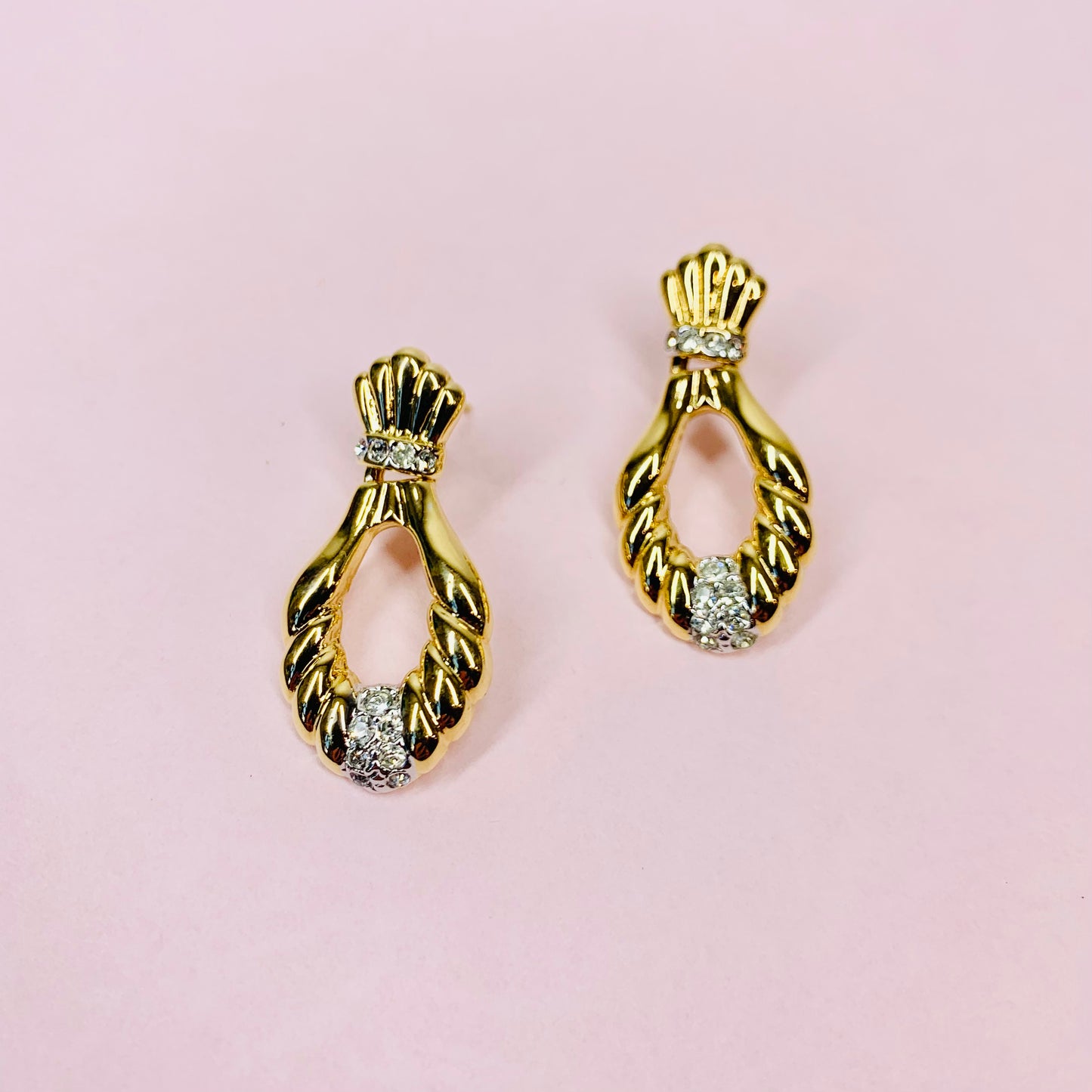 FAN DROP EARRINGS