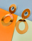 1970s costume figure 8 drop earrings