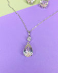 Vintage 18K gold plated drop earrings and necklace with quartz