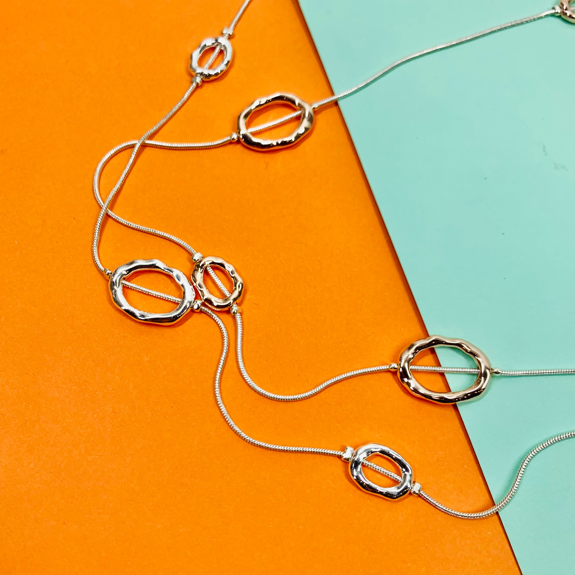 Vintage two tone silver plated double strands string necklace with circular loops