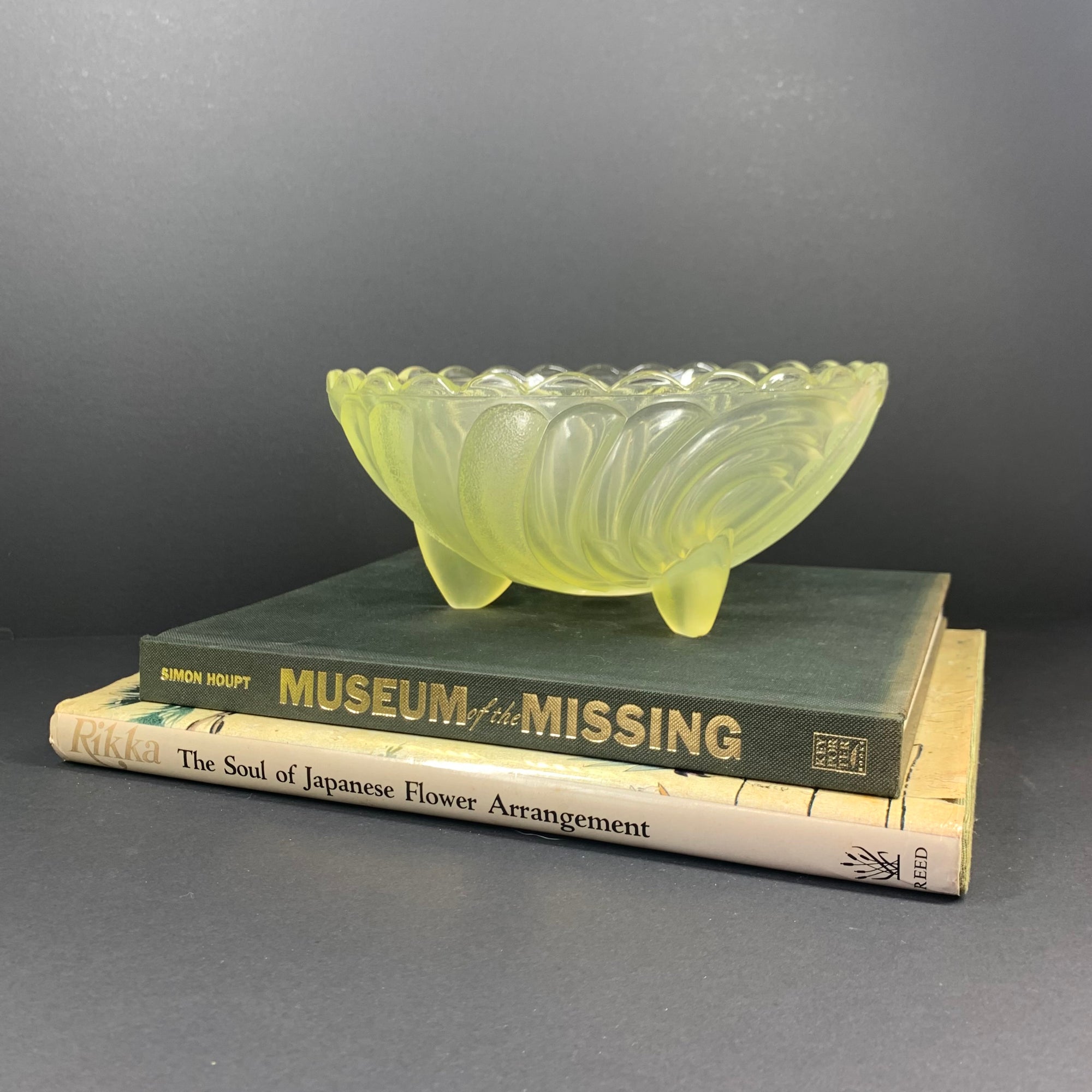 Antique Art Deco footed pressed glass salad/fruit bowl