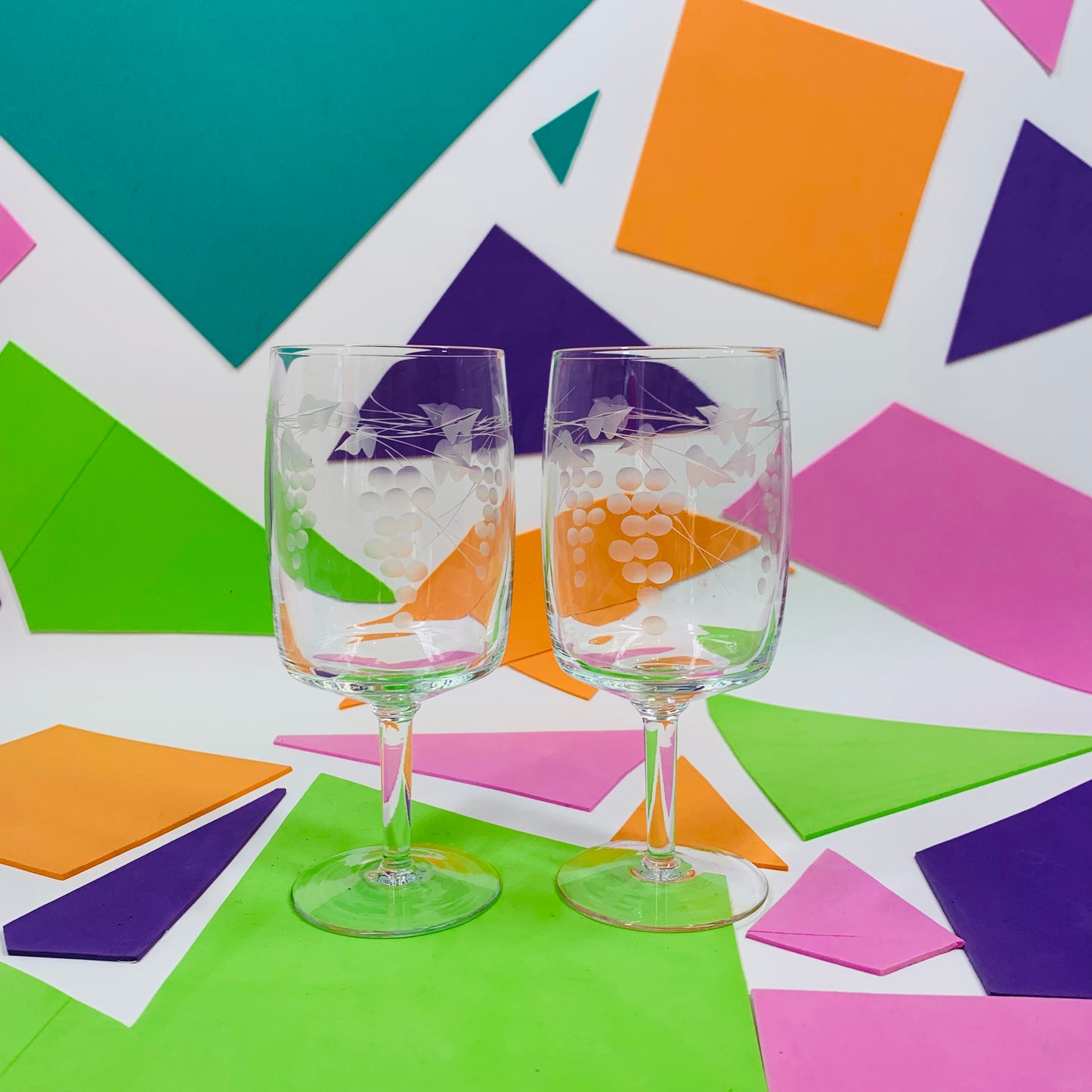 Rare 1950s clear hand etched vine pattern wine glasses