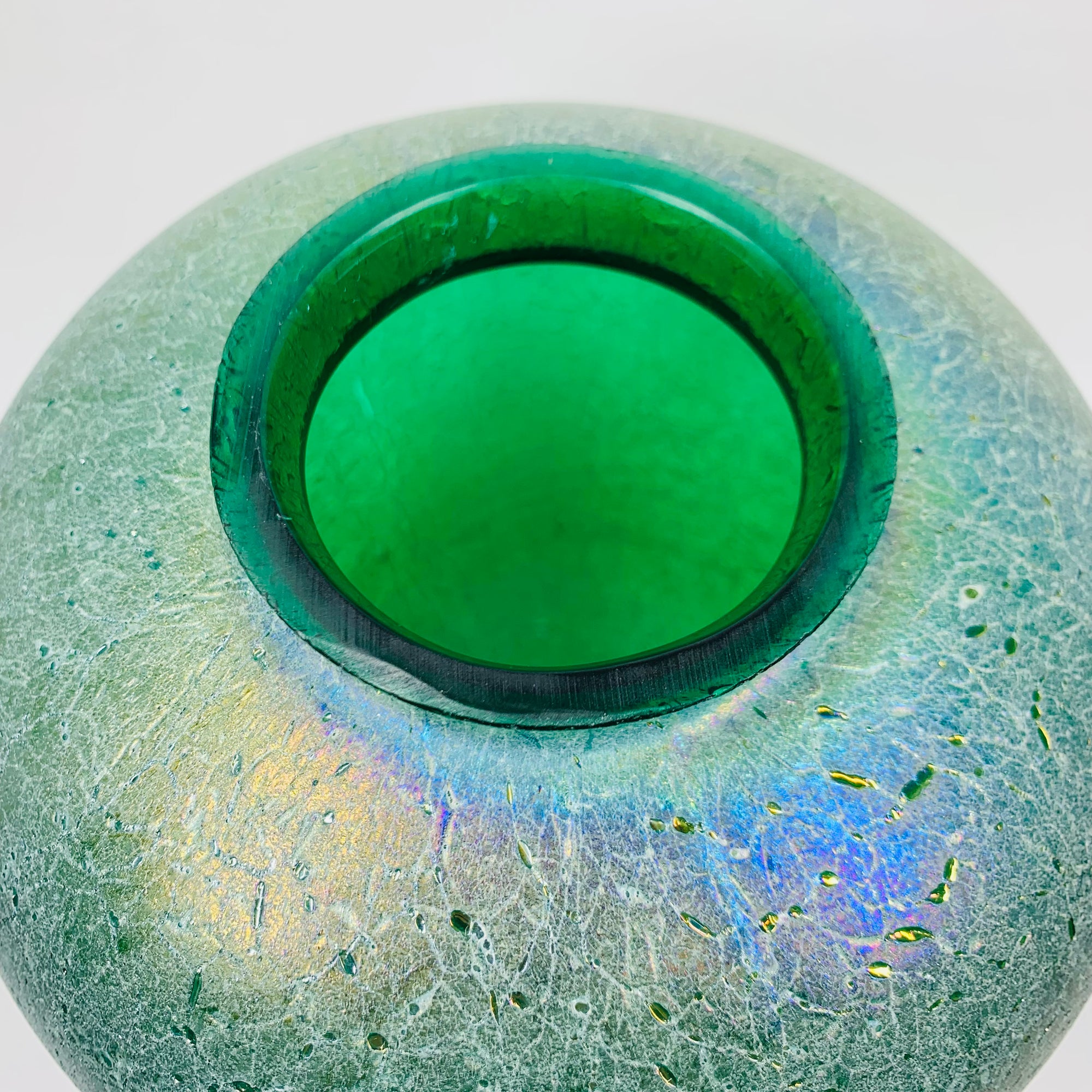 Large antique Art Nouveau Kralik hand made peacock iridescent crackle glass vase