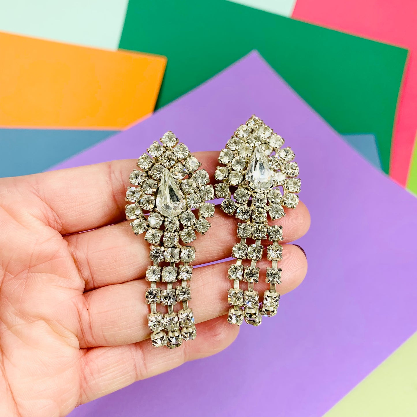 Stunning 1950s statement crystals drop clip on earrings with garnet