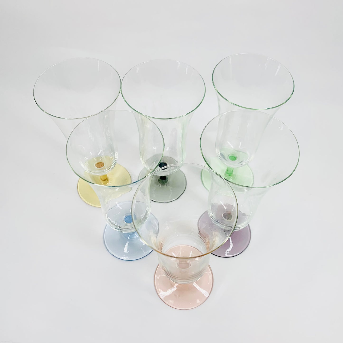 Rare 1940s harlequin short stem wine/parfait glasses