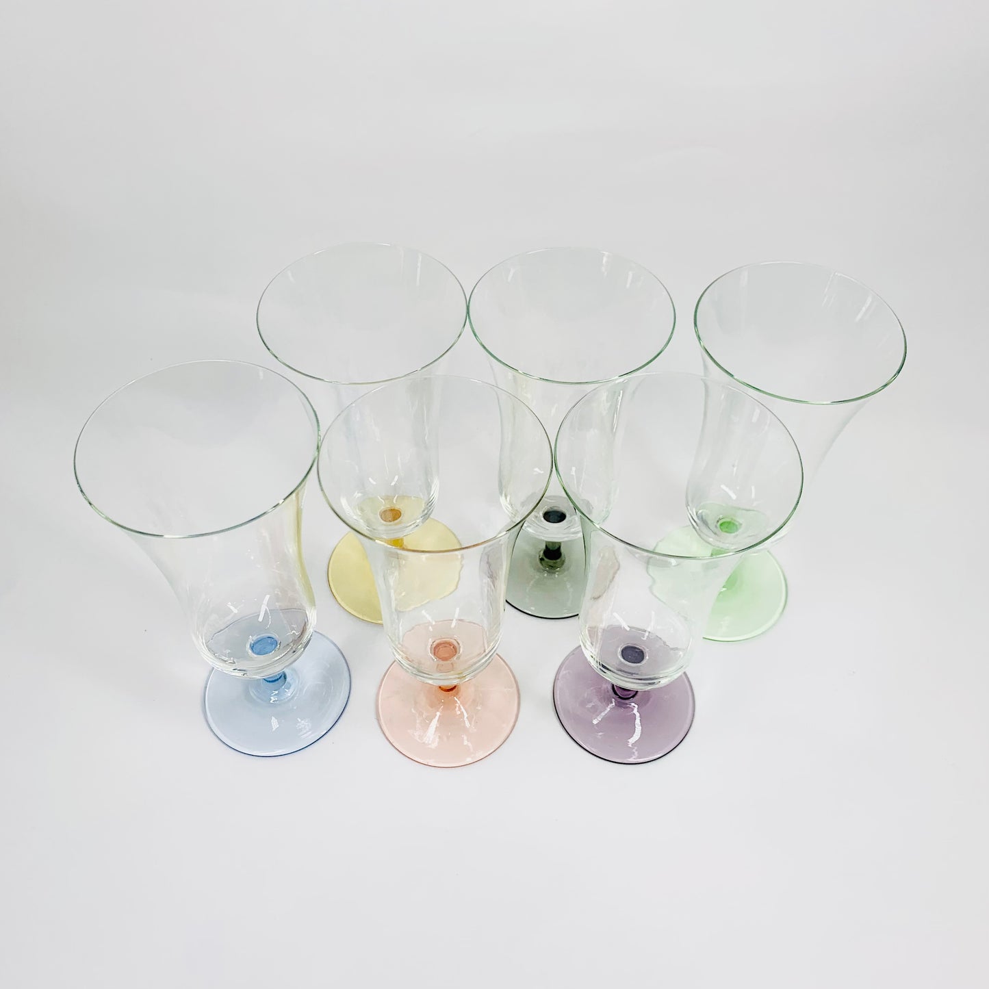 Rare 1940s harlequin short stem wine/parfait glasses