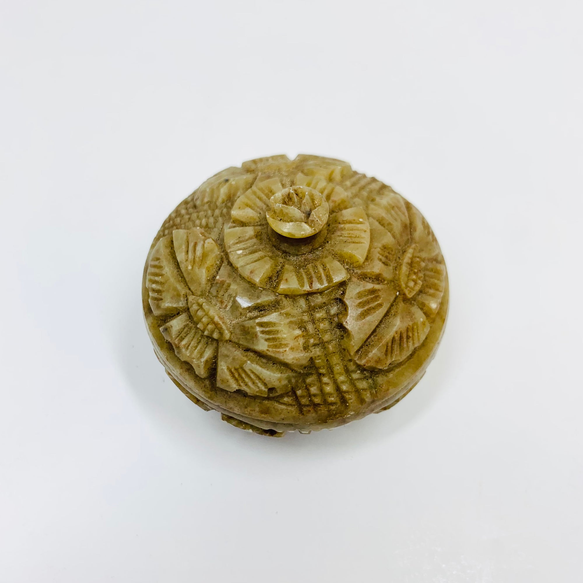 Antique Chinese hand carved soapstone snuff box
