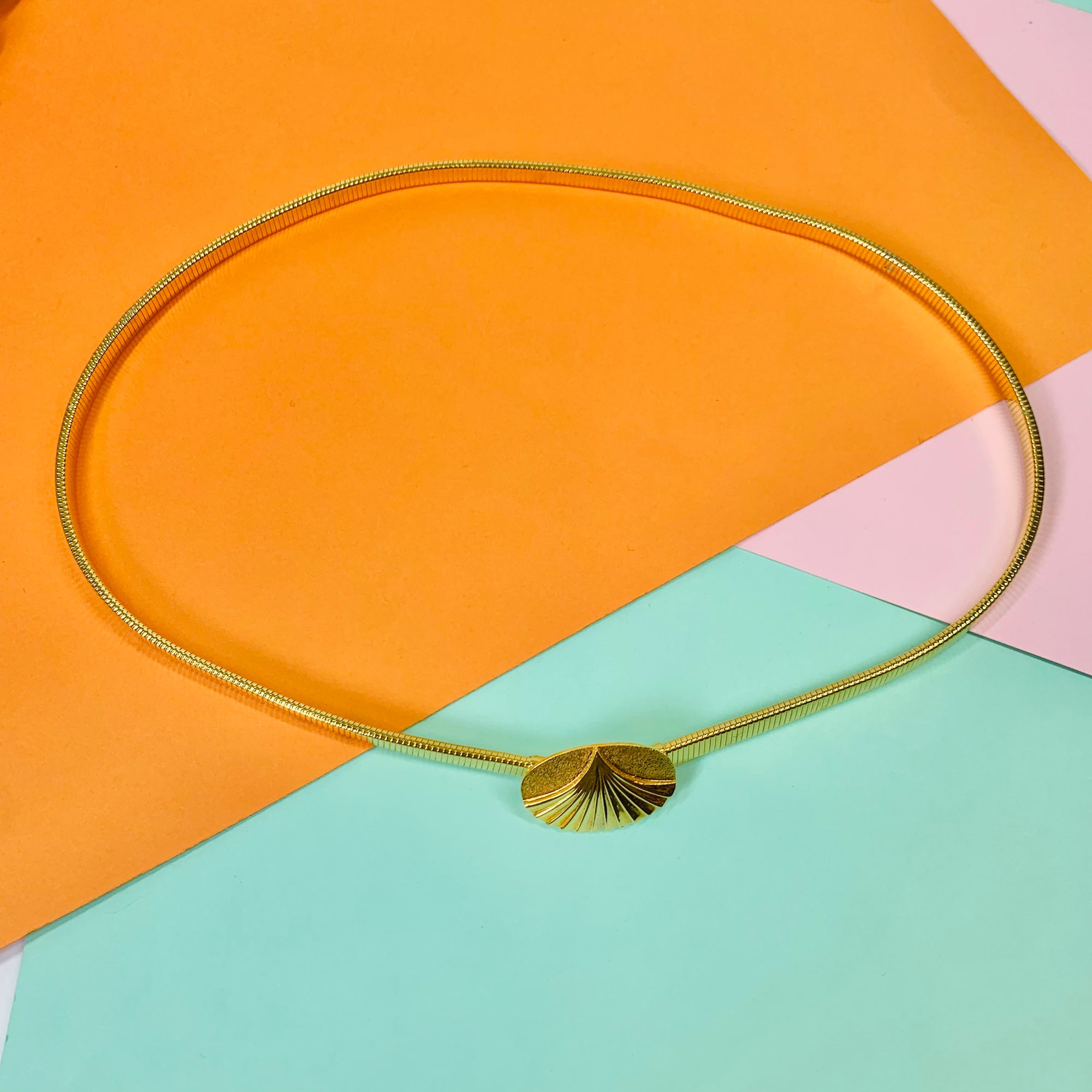 Rare 1970s gold plated Bijoux mesh hook belt