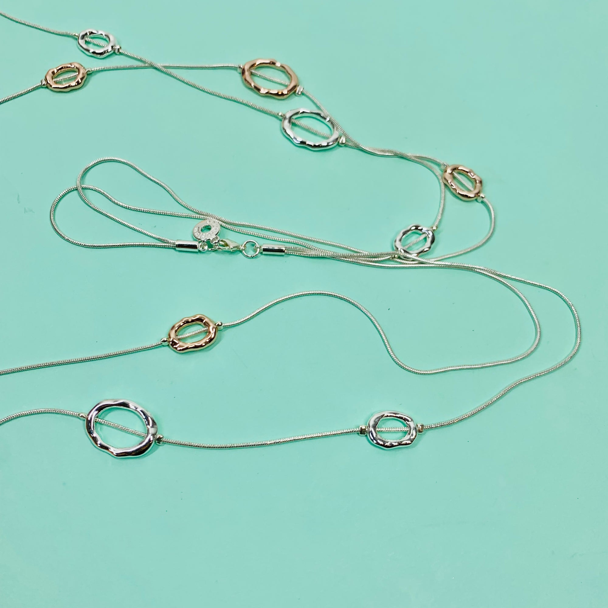 Vintage two tone silver plated double strands string necklace with circular loops