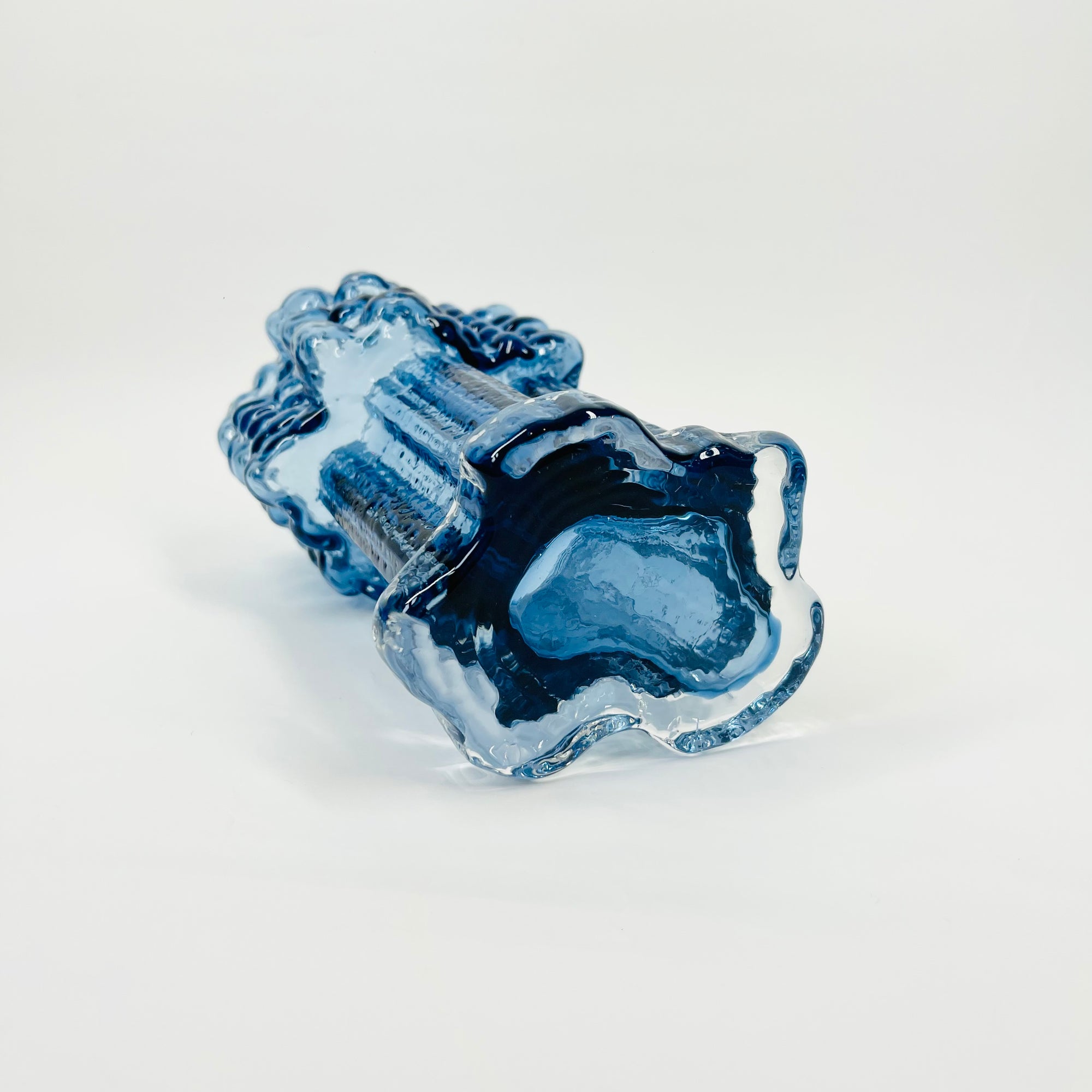 1960s FINNISH BLUE GLASS VASE BY KAJ BLOMQIST