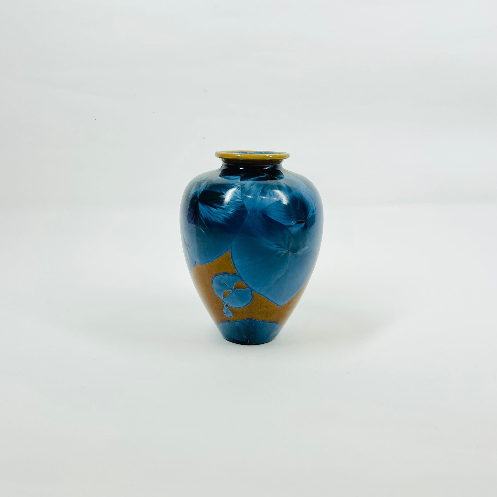 1980s AUSTRALIAN STUDIO BLUE AMBER CRYSTALLINE POTTERY MINI POSY VASE