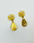 1996 CHANEL GRIPOIX BLACK GLASS FILIGREE DROP CLIP ON EARRINGS