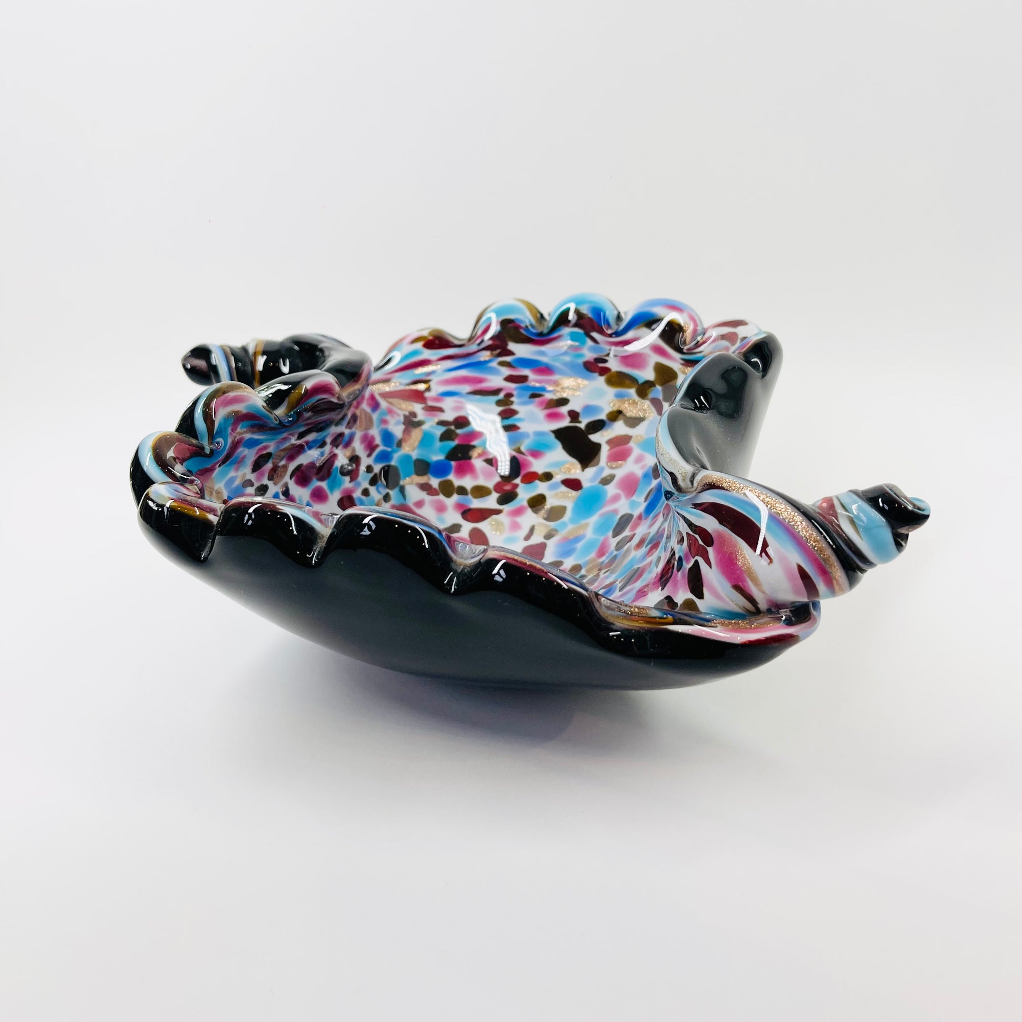 1950s MULTI COLOURS CASED BLACK SPATTER MURANO GLASS SHELL BOWl