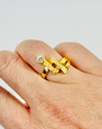 1960s 18k YELLOW GOLD BRUTALIST DIAMOND RING