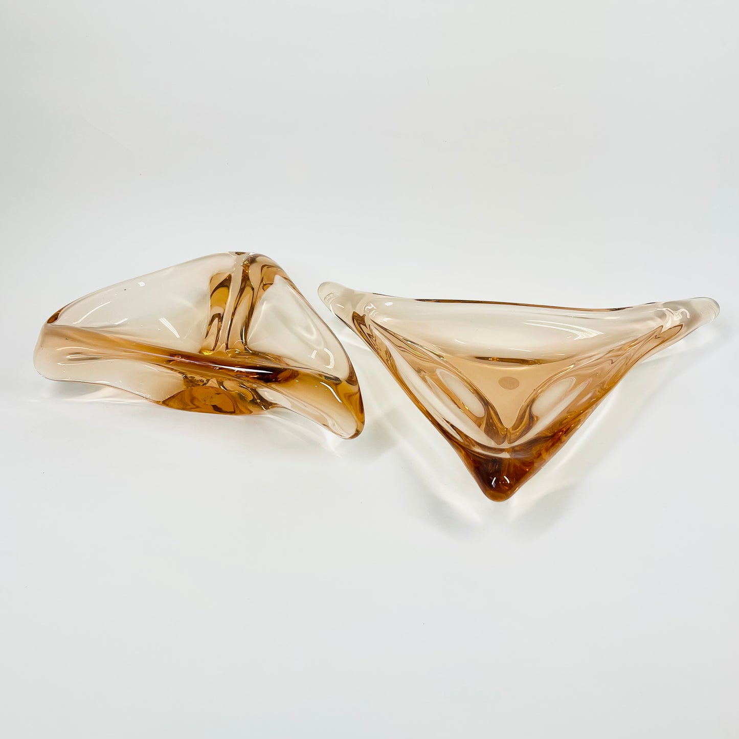 1950s MURANO PEACH GLASS ASHTRAY