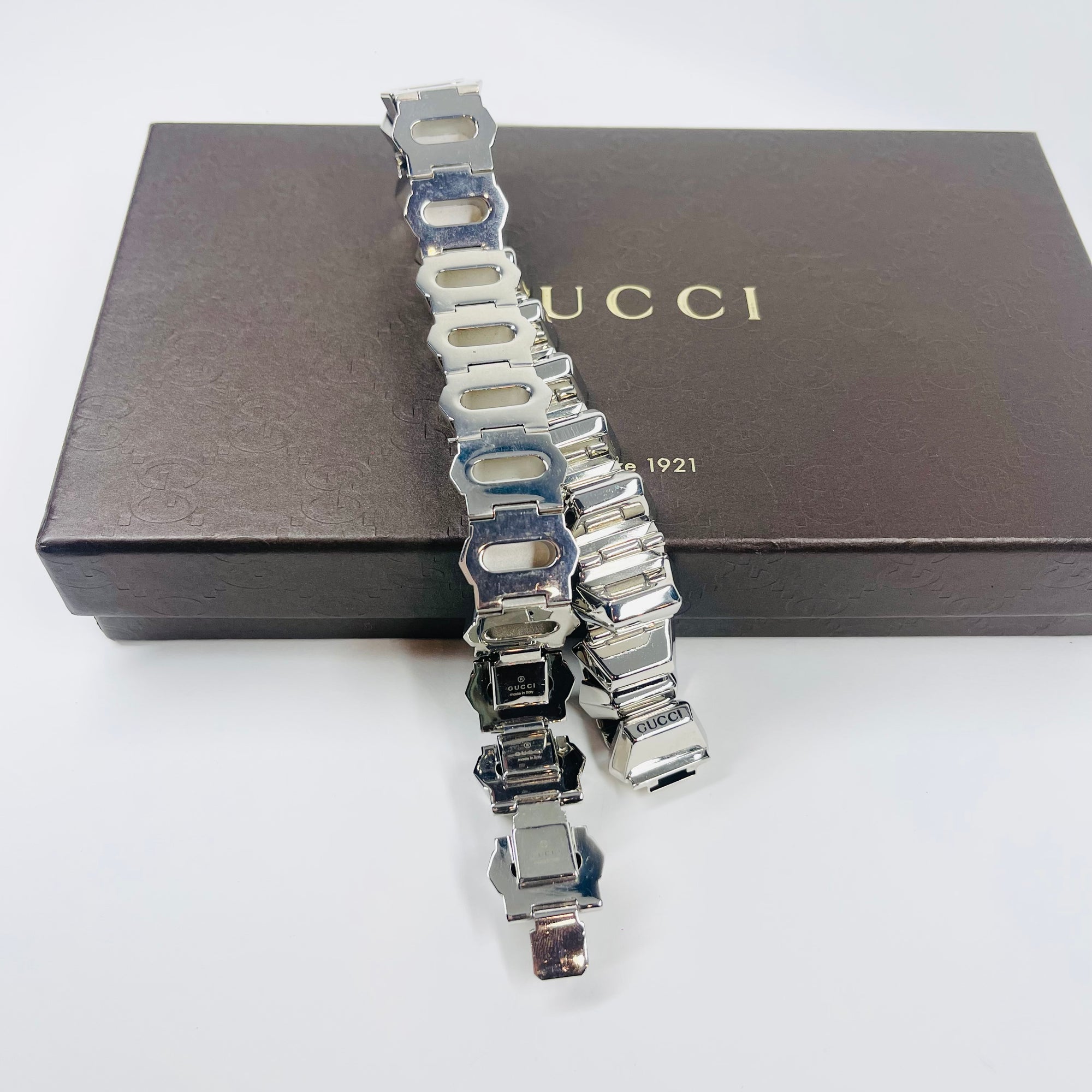 VINTAGE GUCCI STAINLESS STEEL HARDWARE COLLAR NECKLACE