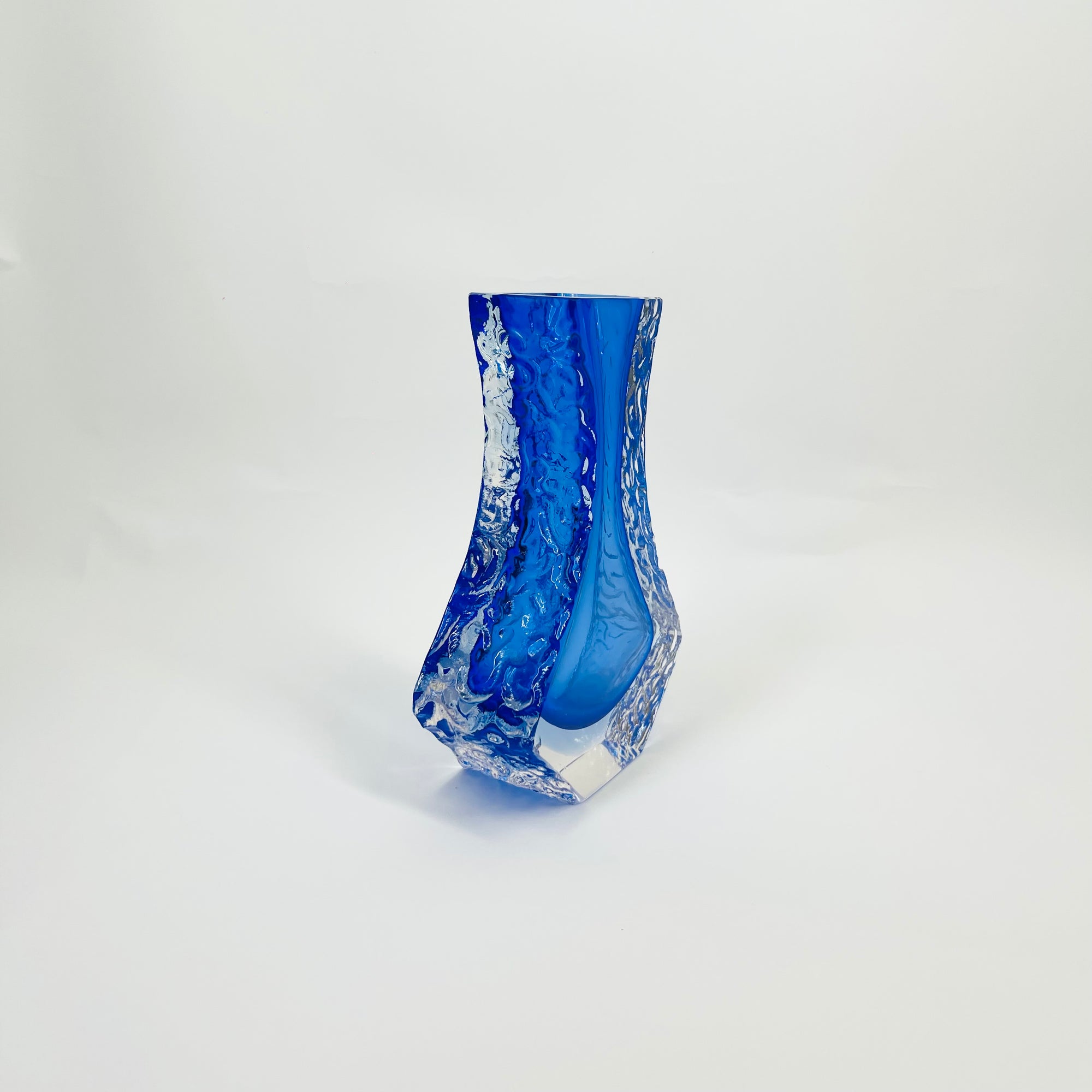 1970s MURANO COBALT BLUE TEXTURED GLASS POSY VASE