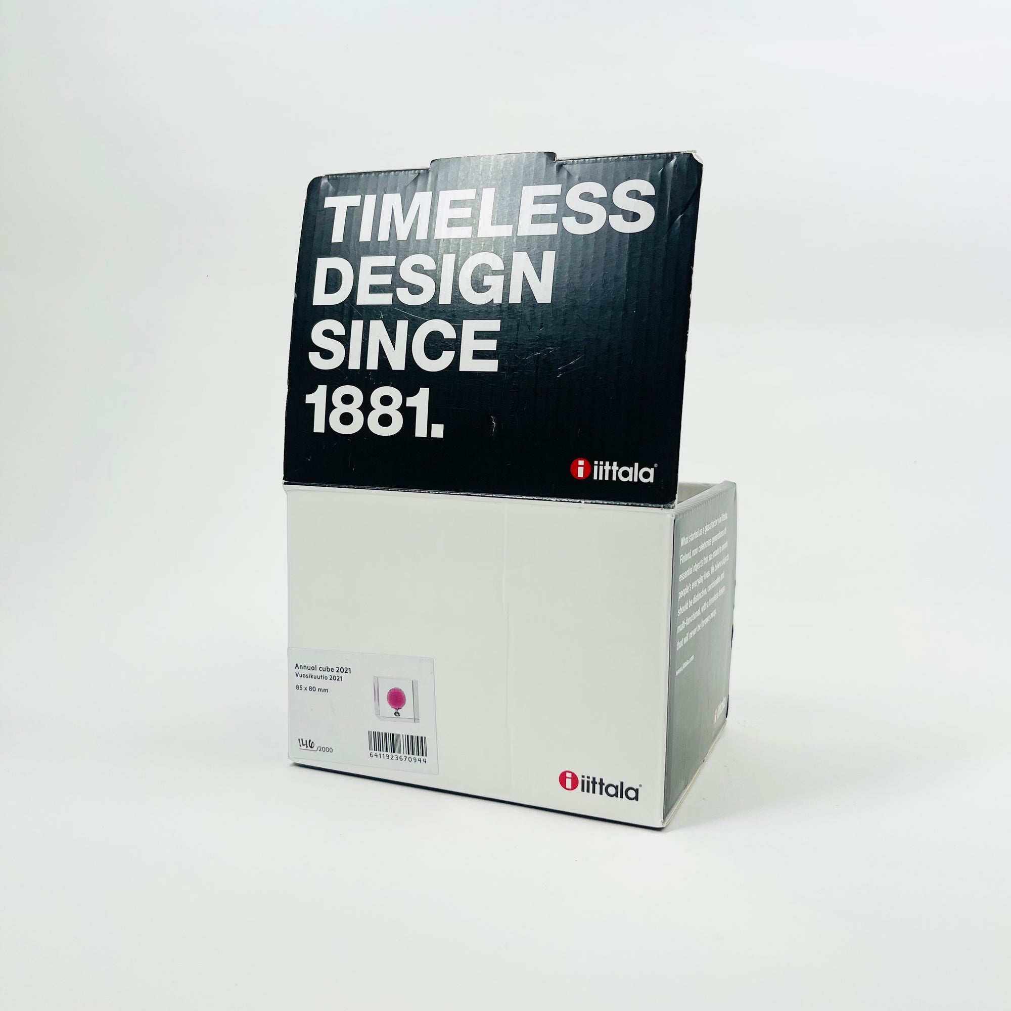 IITTALA ANNUAL CUBE 2021
