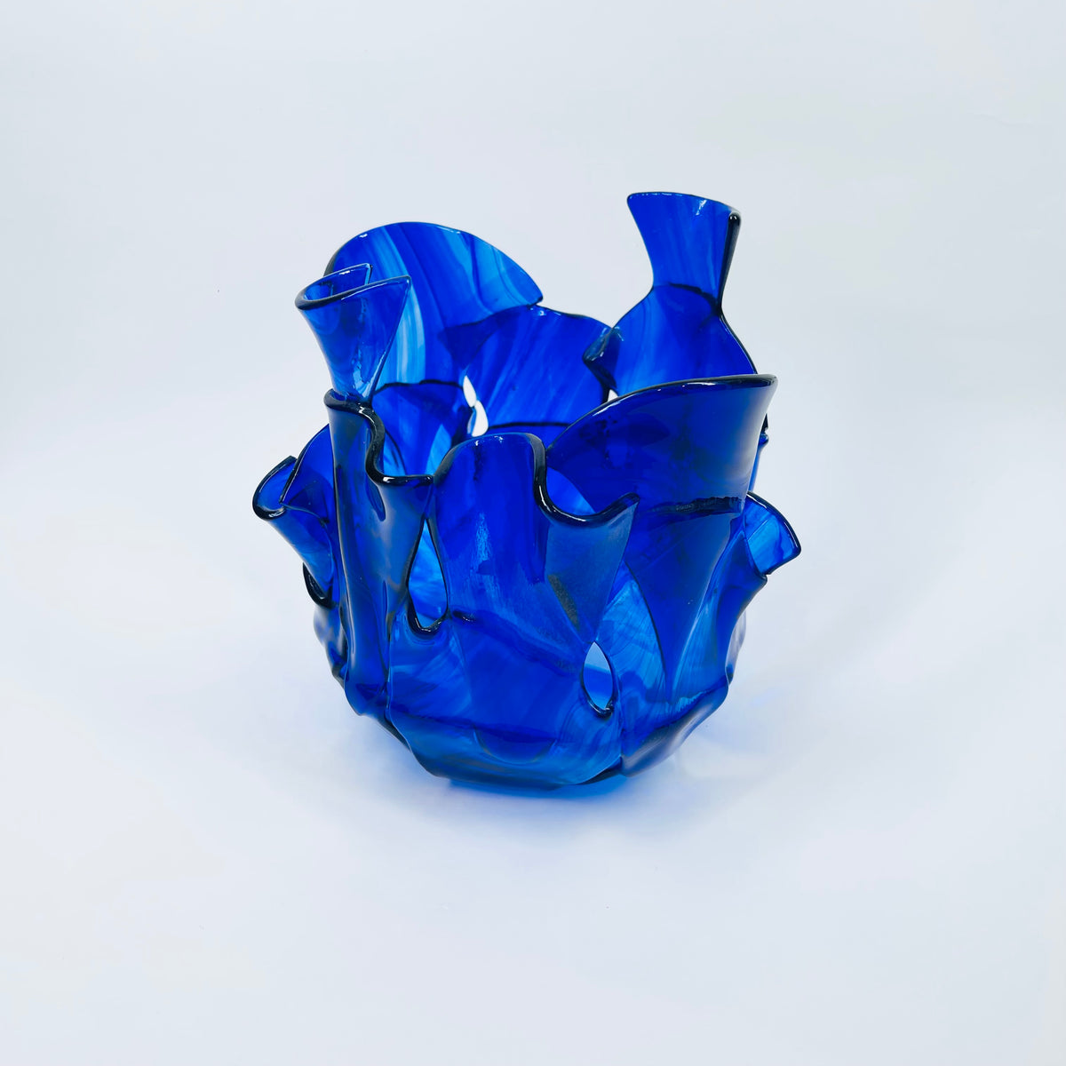 1980s HAND MADE COBALT BLUE FUSED GLASS HANDKERCHIEF BOWL/VASE