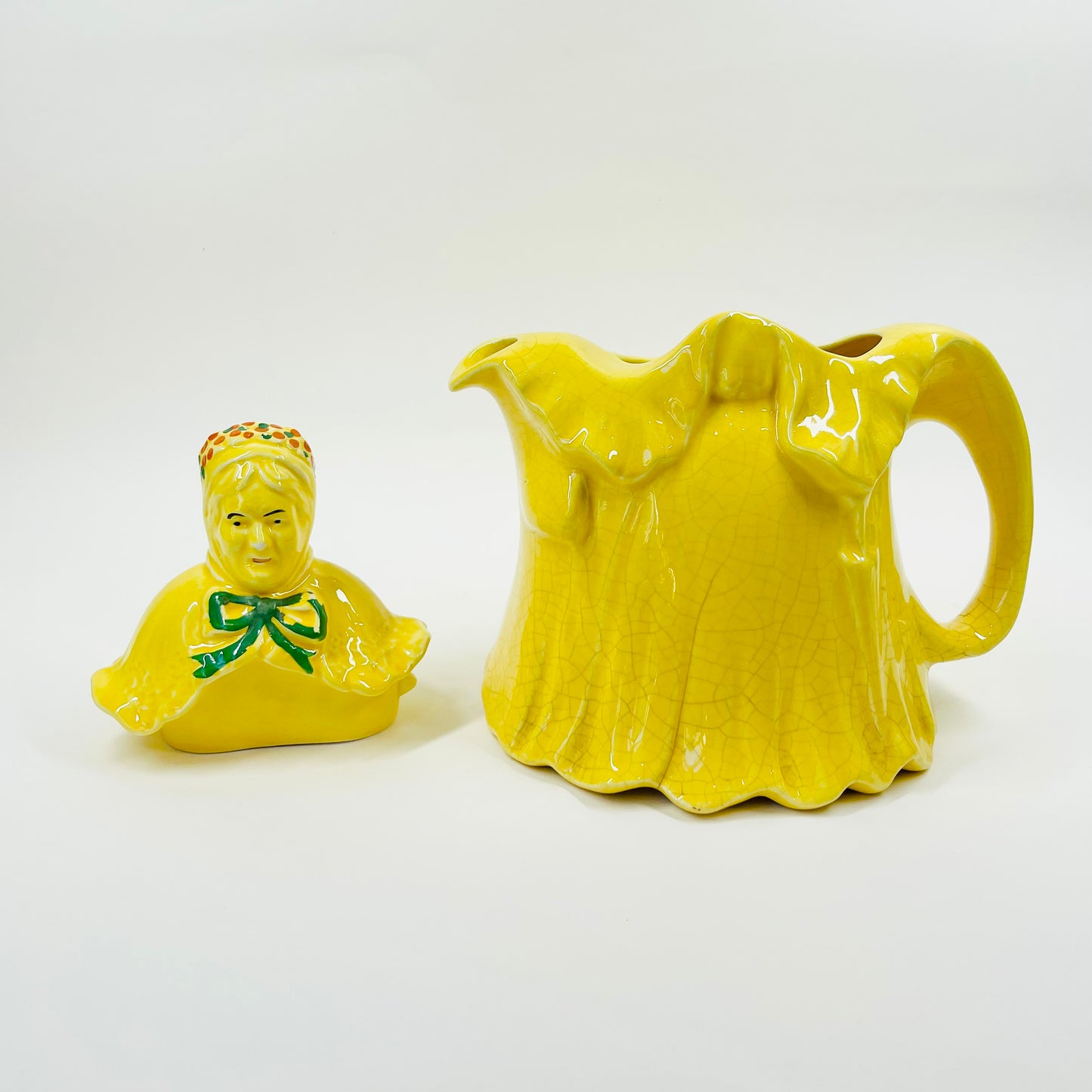 1930s HAND PAINTED ENGLISH YELLOW PORCELAIN LADY TEA POT