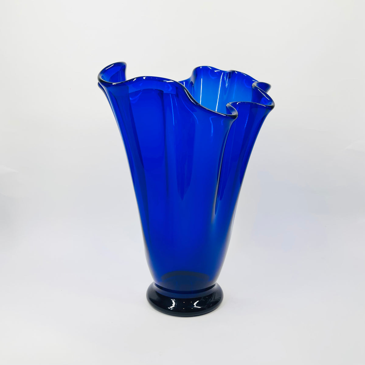 1960s MURANO COBALT BLUE FAZZOLETTO HANDKERCHIEF GLASS VASE
