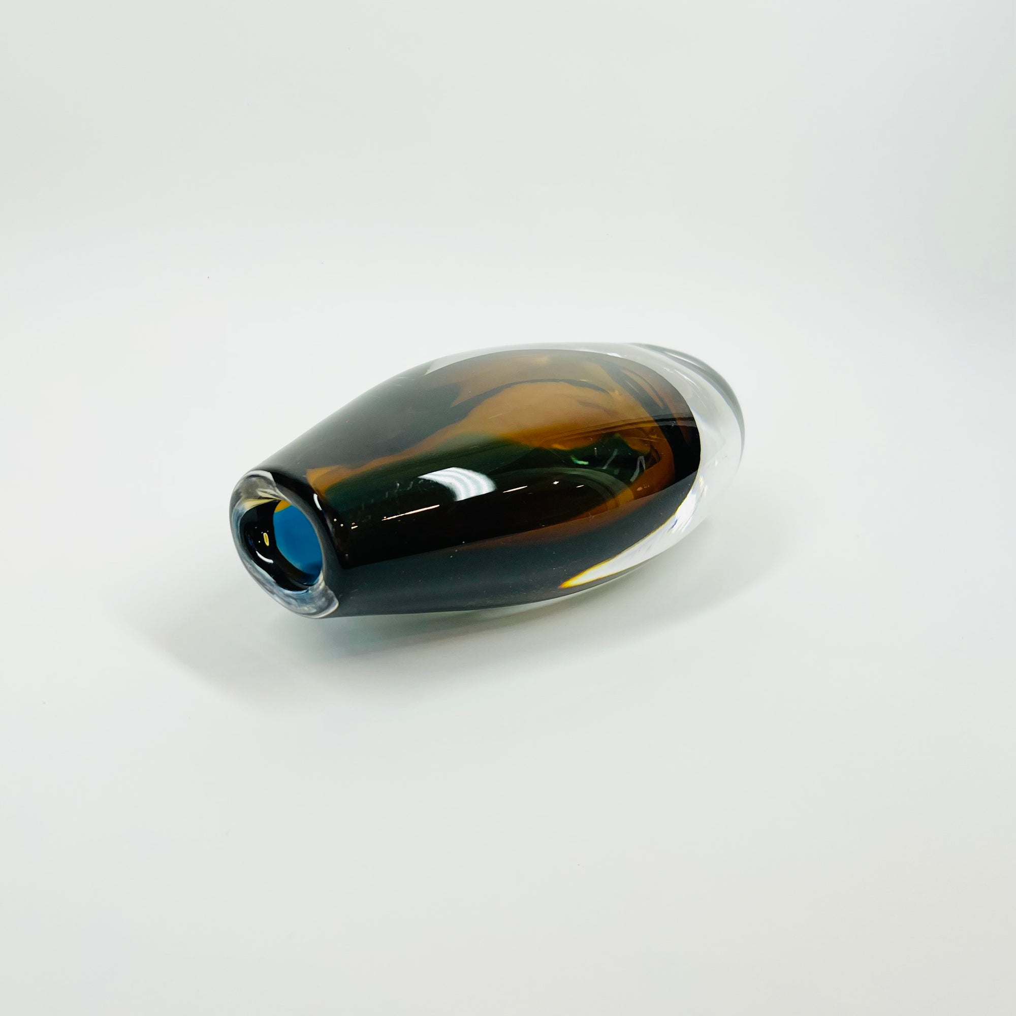 1950s HARLEQUIN SOMMERSO GLASS POSY VASE BY VICKE LINDSTRAND FOR KOSTA BODA