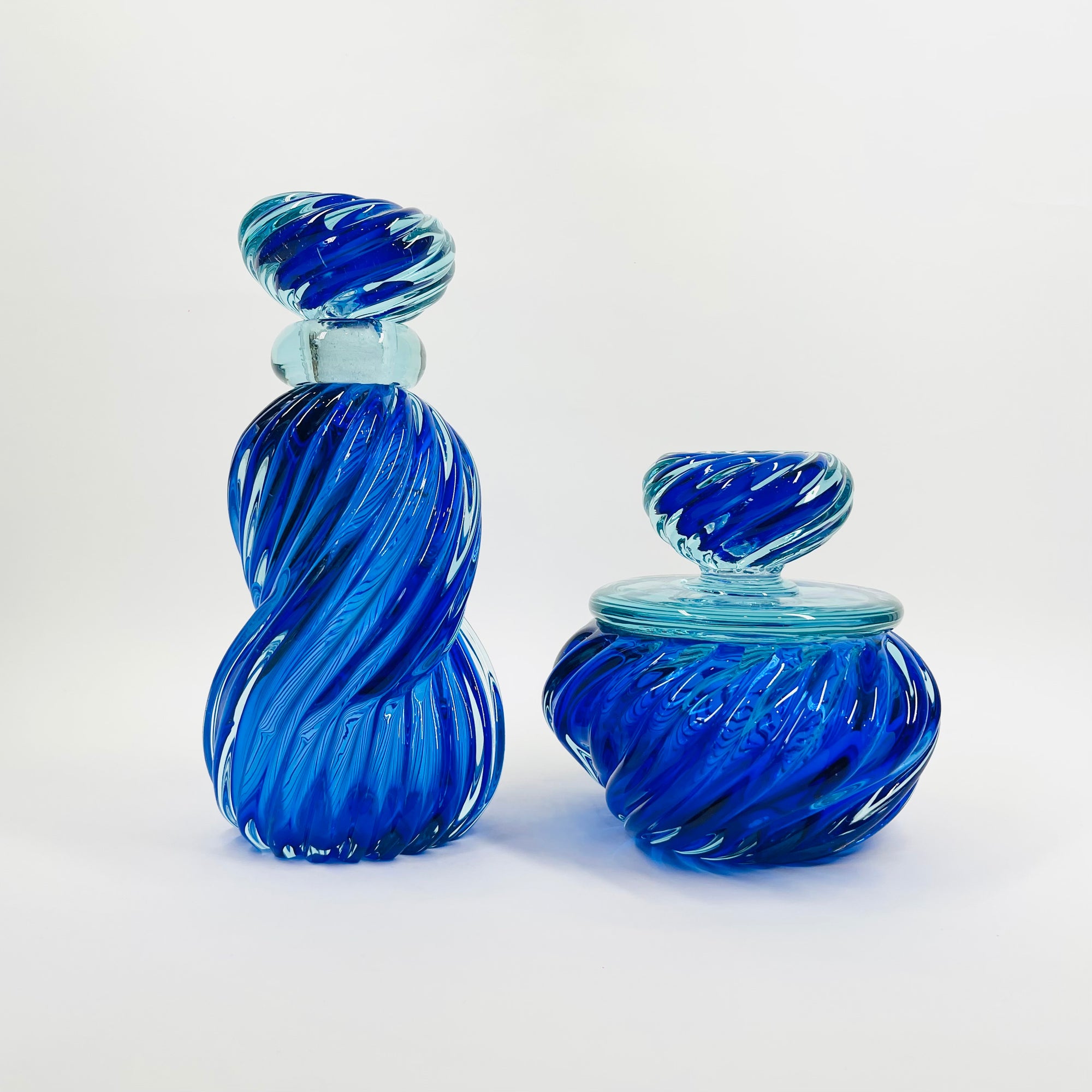 1930s MURANO COBALT BLUE TWIST SOMMERSO GLASS DECANTER