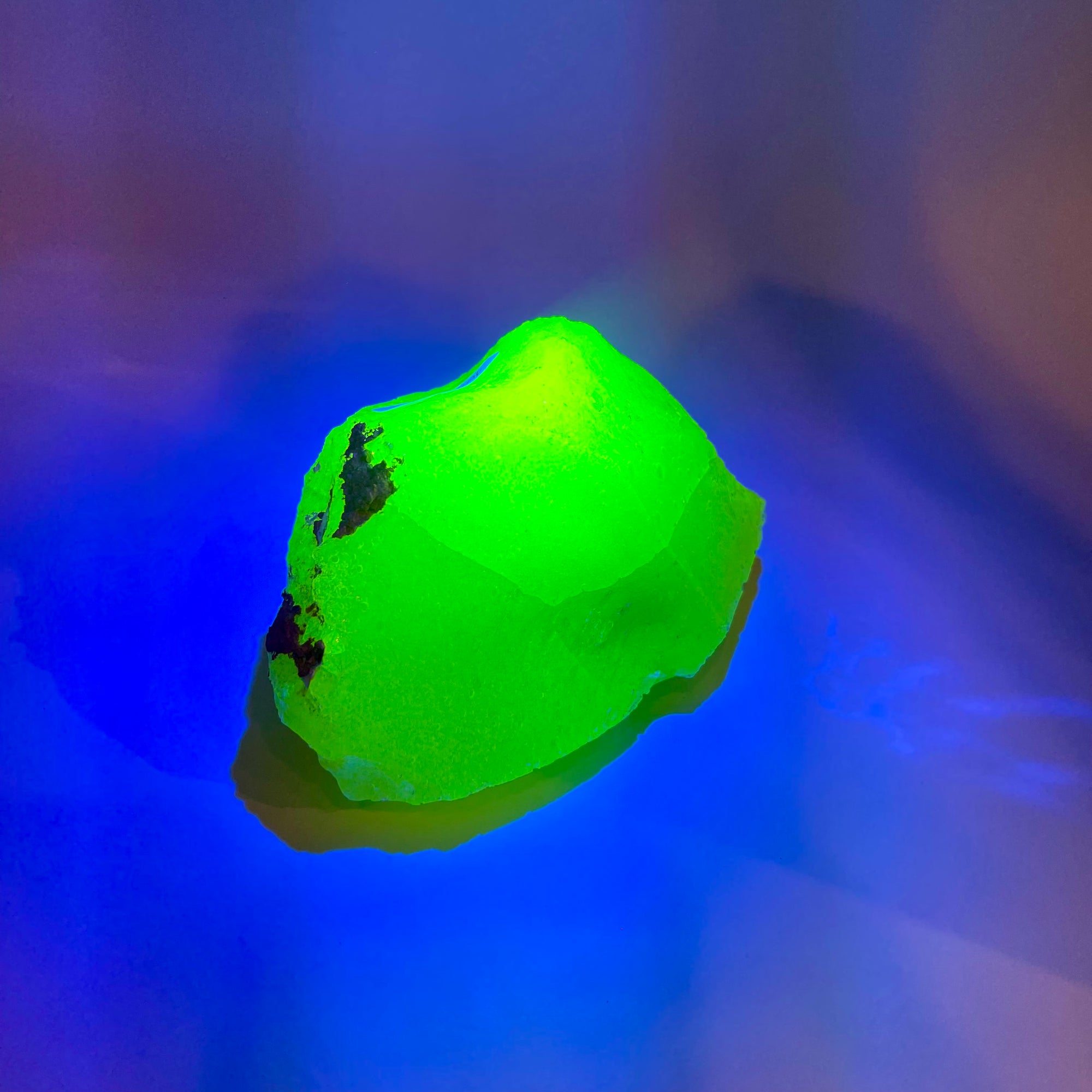 RAW URANIUM GLASS CULLET