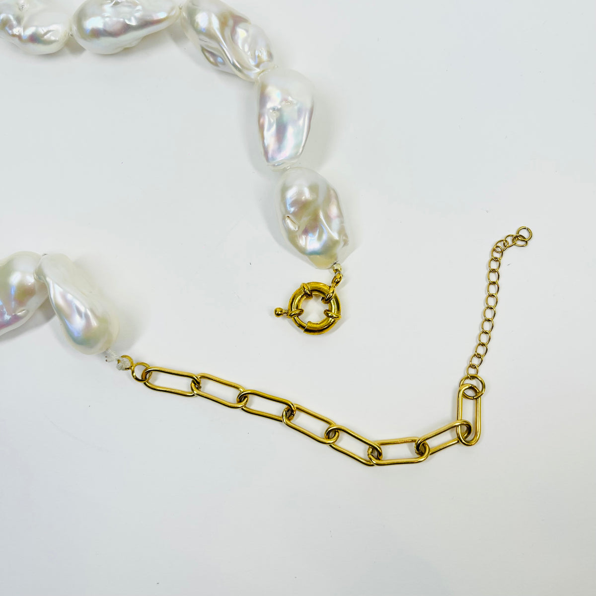 HANDMADE FRESHWATER BAROQUE PEARLS NECKLACE