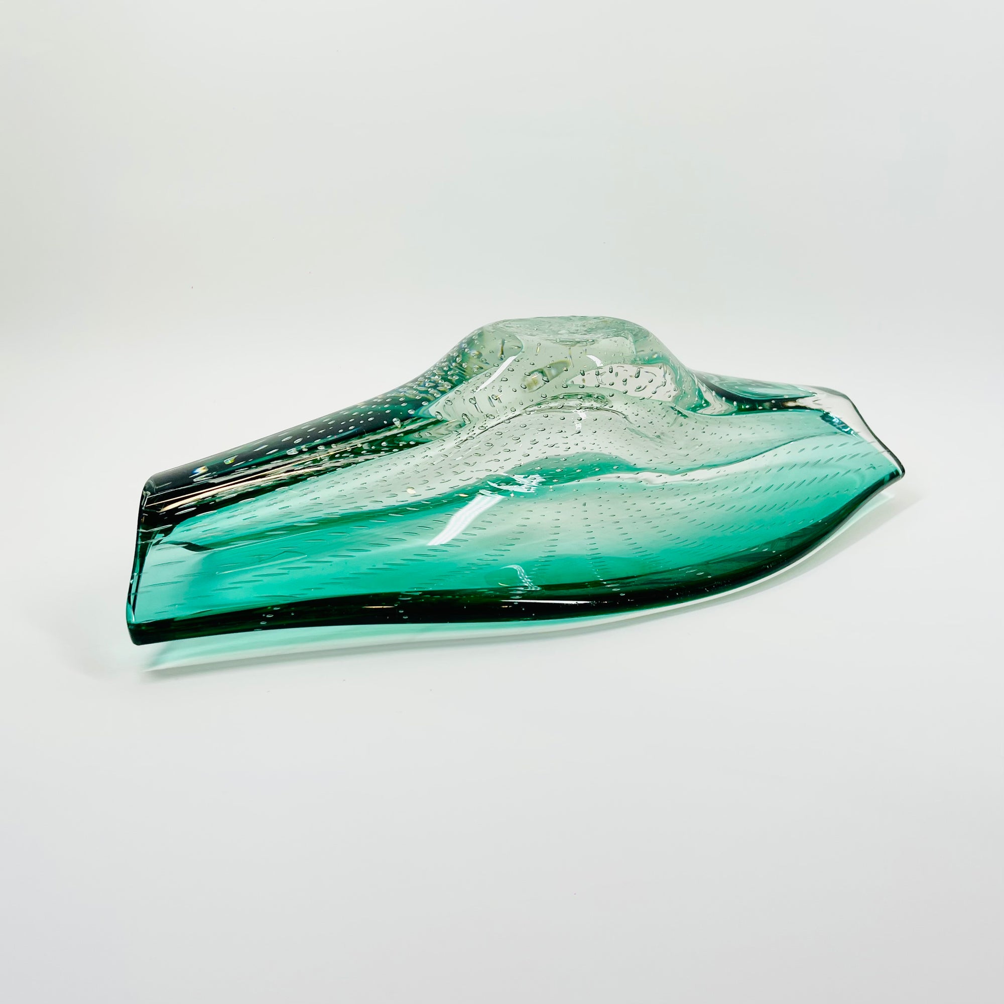 1950s MURANO TURQUOISE BLUE GLASS BOWL/ASHTRAY WITH CONTROLLED BUBBLES