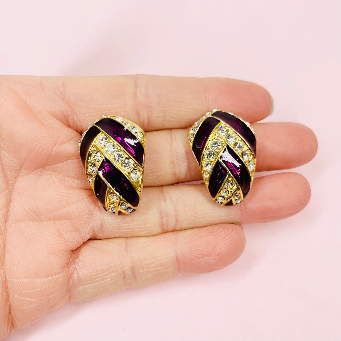 80s PURPLE CHEVRON ENAMEL EARRINGS